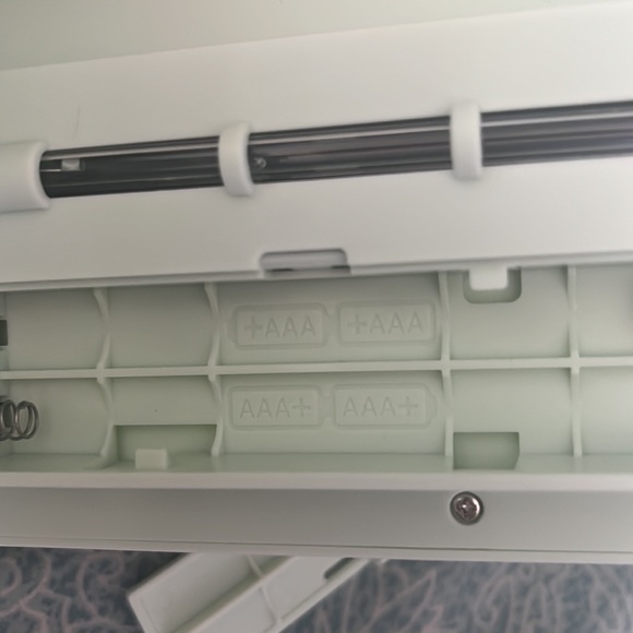 UV Phone Sanitizer - Picture 5 of 6